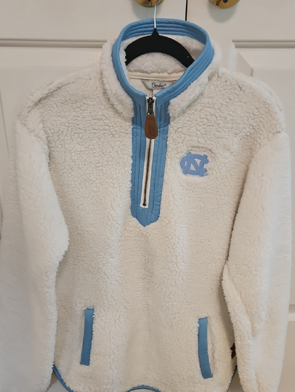 Pressbox UNC Tarheels Ivory Sherpa Pullover with Light Blue Trim